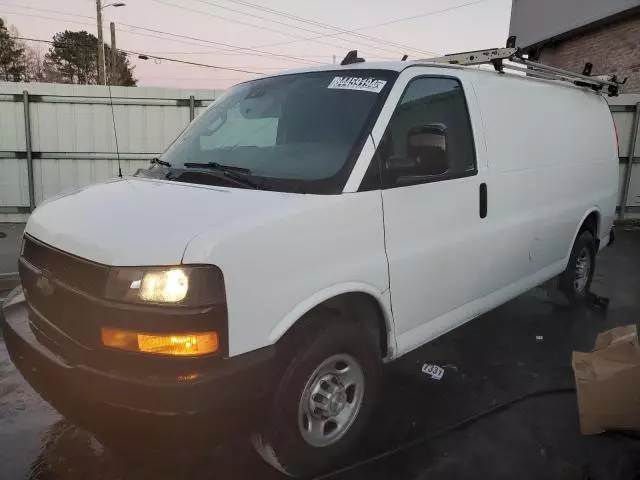 2020 Chevrolet Express G2500