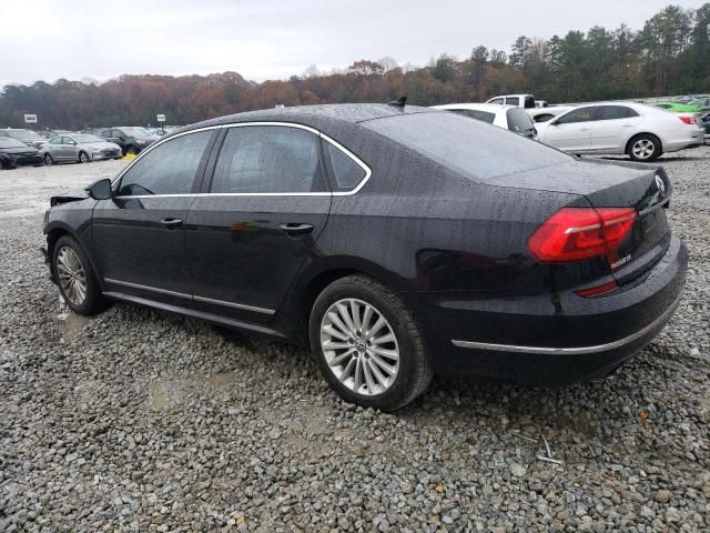 2016 Volkswagen Passat SE