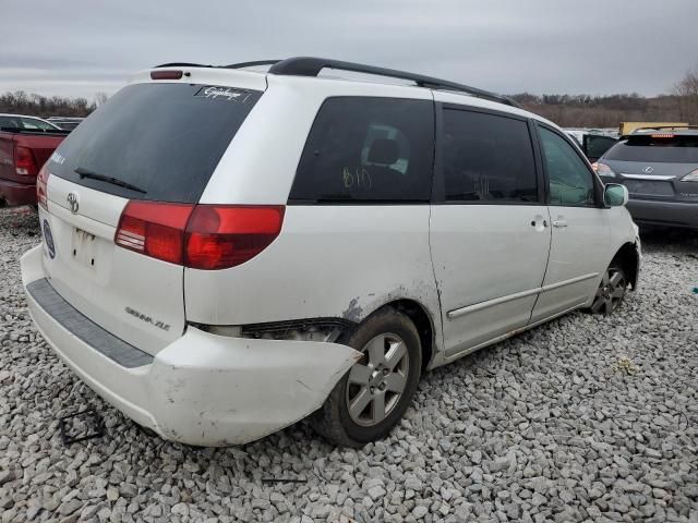 2005 Toyota Sienna XLE