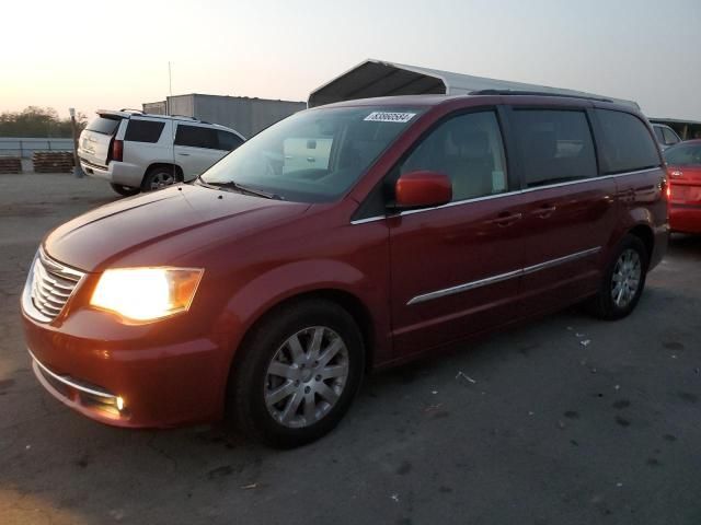 2016 Chrysler Town & Country Touring