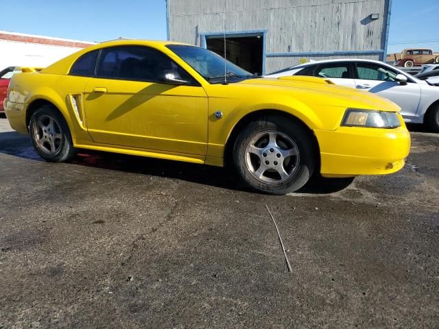 2004 Ford Mustang