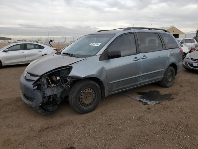 2009 Toyota Sienna CE