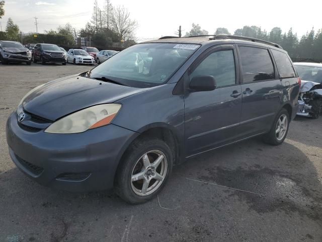 2006 Toyota Sienna LE