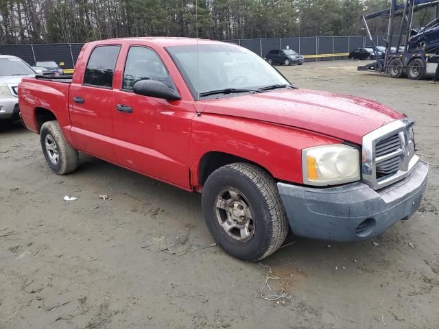 2005 Dodge Dakota Quattro