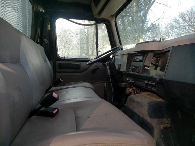 1998 International 4000 4700