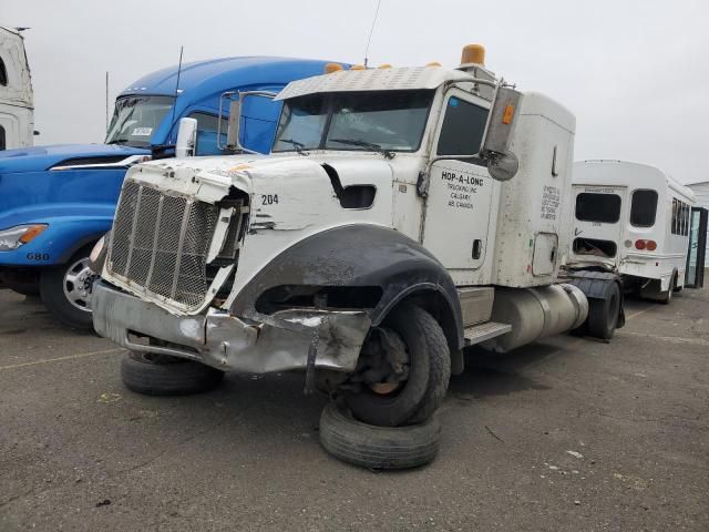 2008 Peterbilt 325