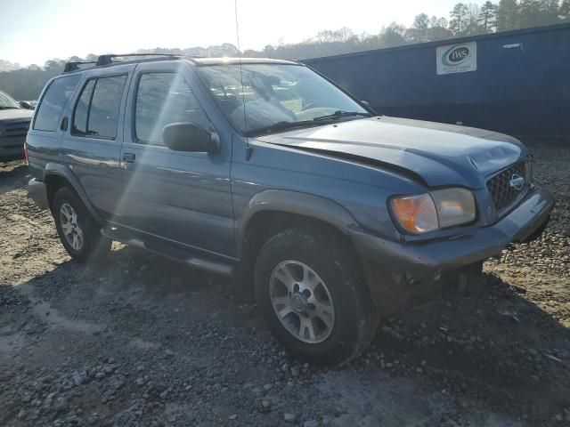 2000 Nissan Pathfinder LE