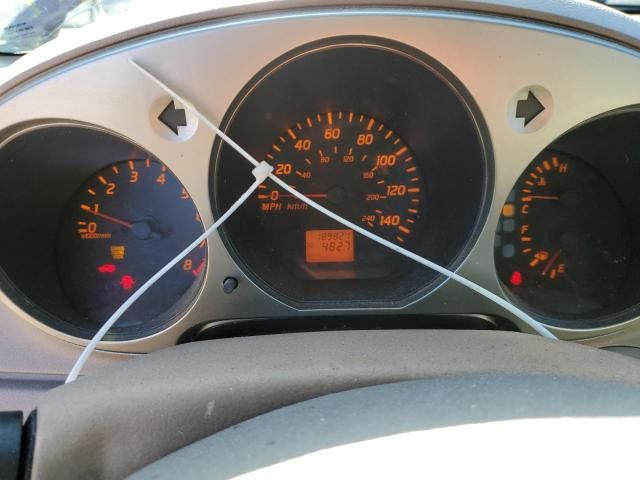 2004 Nissan Altima Base