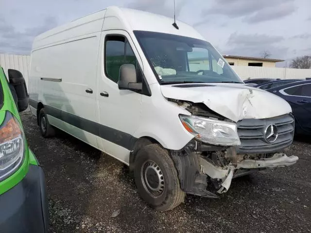 2021 Mercedes-Benz Sprinter 2500