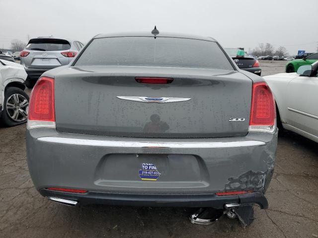 2018 Chrysler 300 Touring