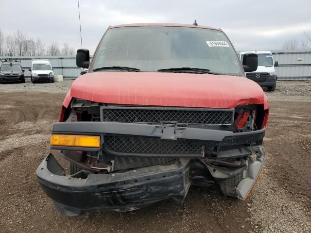 2020 Chevrolet Express G2500