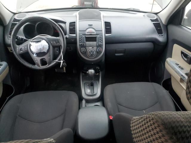 2010 KIA Soul +