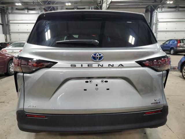 2024 Toyota Sienna XLE