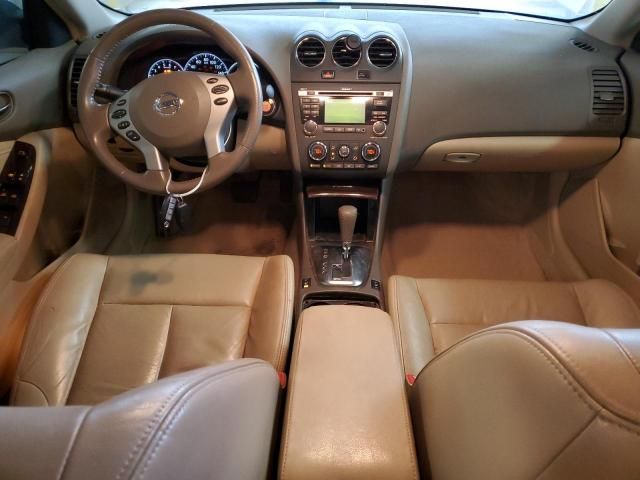 2010 Nissan Altima Base