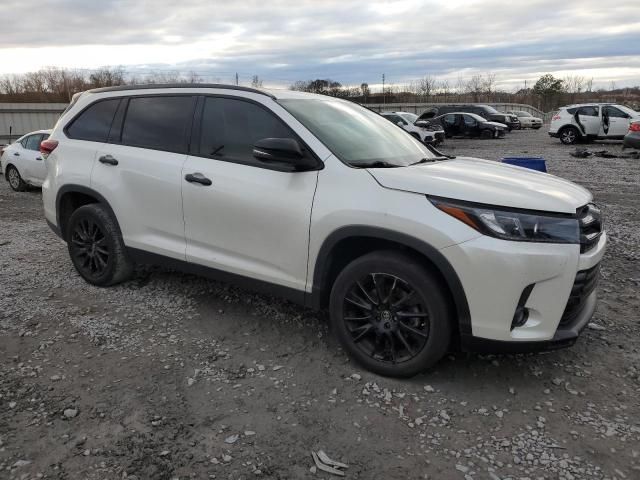 2019 Toyota Highlander SE