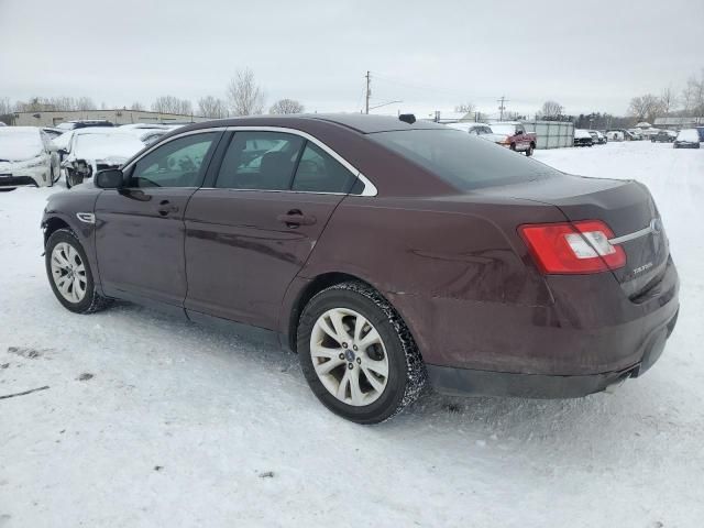 2010 Ford Taurus SEL