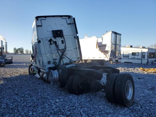 2017 Freightliner Cascadia 125