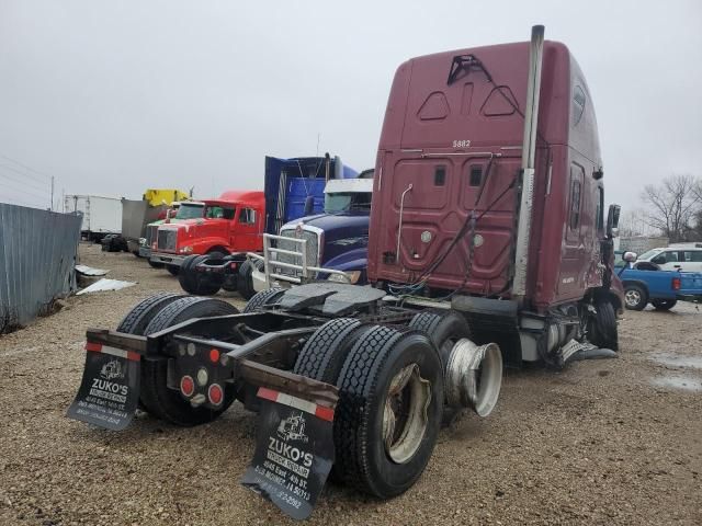 2009 Freightliner Cascadia 125