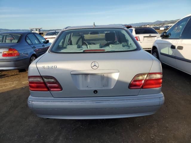 2000 Mercedes-Benz E 320