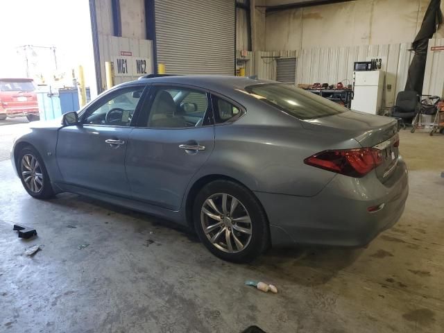 2016 Infiniti Q70 3.7