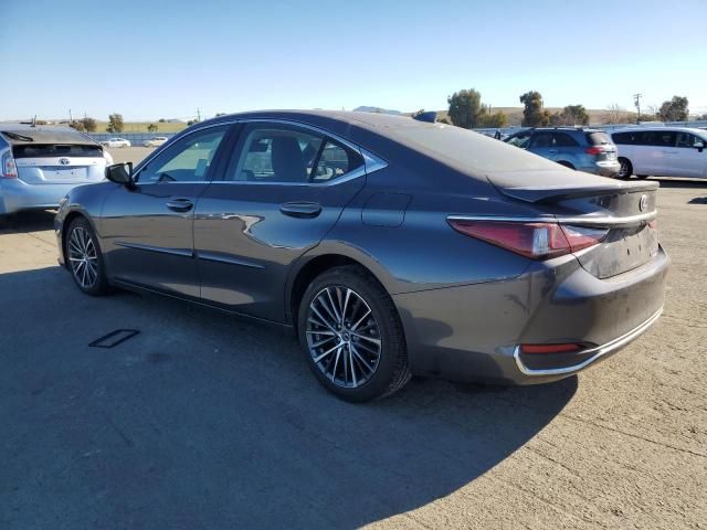 2023 Lexus ES 300H Base