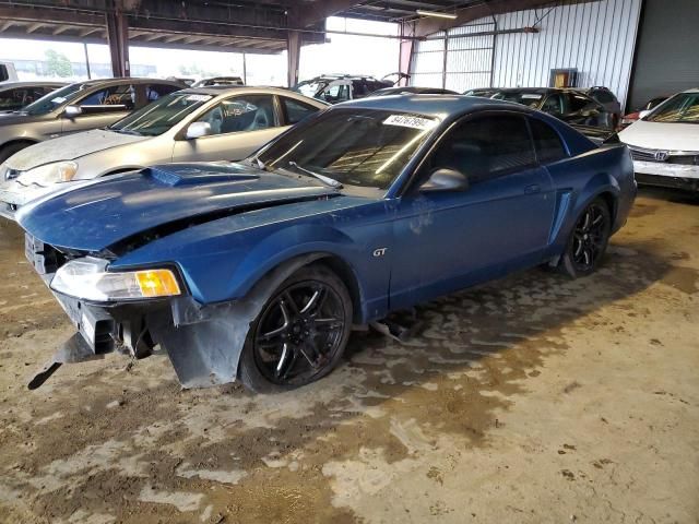 2000 Ford Mustang GT