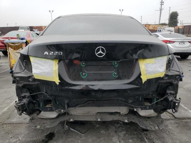 2019 Mercedes-Benz A 220