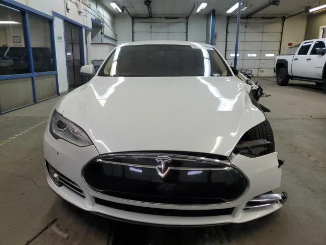 2015 Tesla Model S 85D