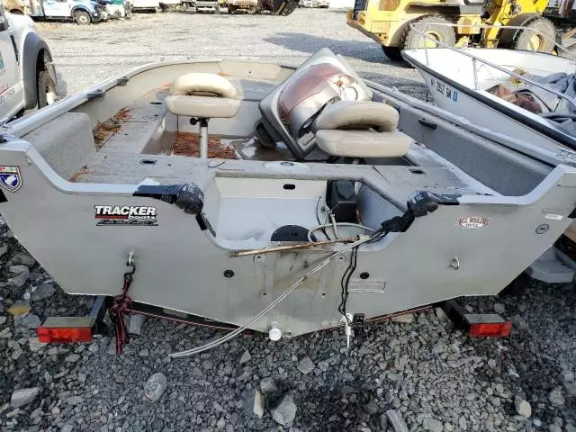 2007 Boat W Trailer