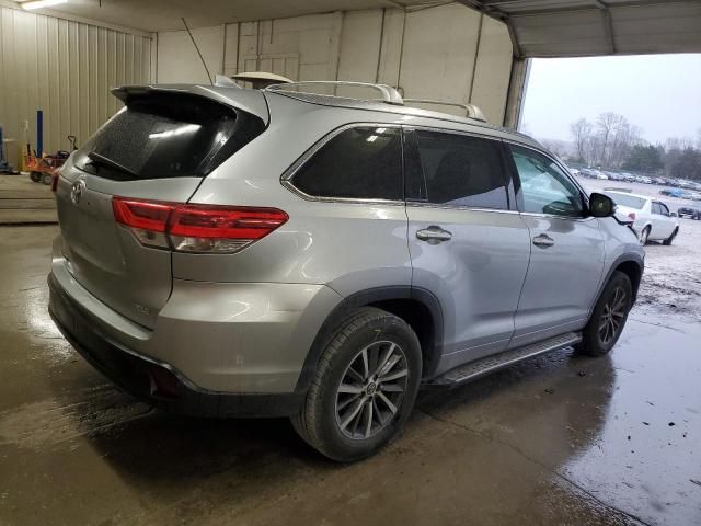 2018 Toyota Highlander SE