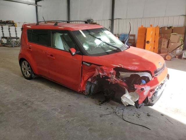 2015 KIA Soul +