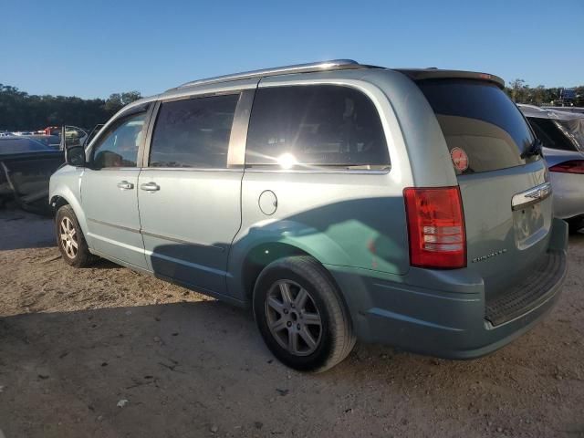 2010 Chrysler Town & Country Touring