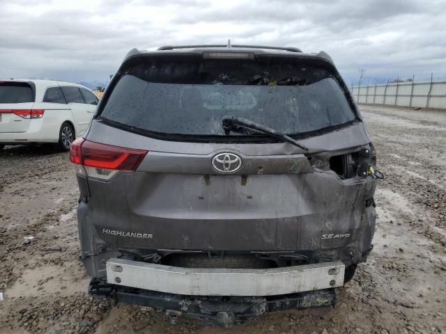 2019 Toyota Highlander SE