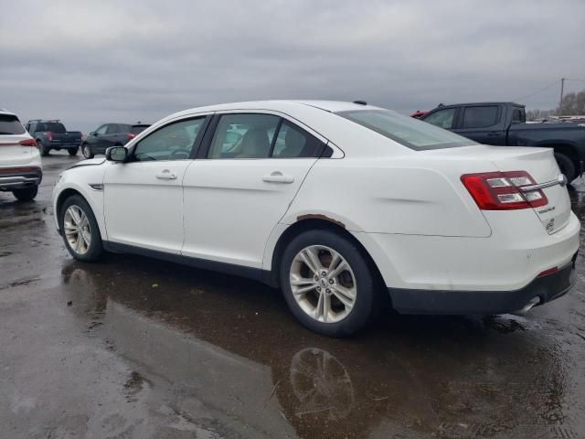 2016 Ford Taurus SEL