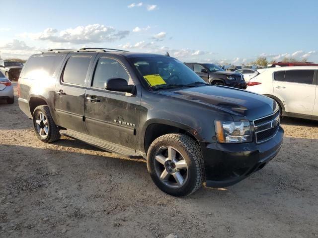 2014 Chevrolet Suburban C1500 LT