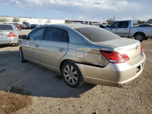 2005 Toyota Avalon XL