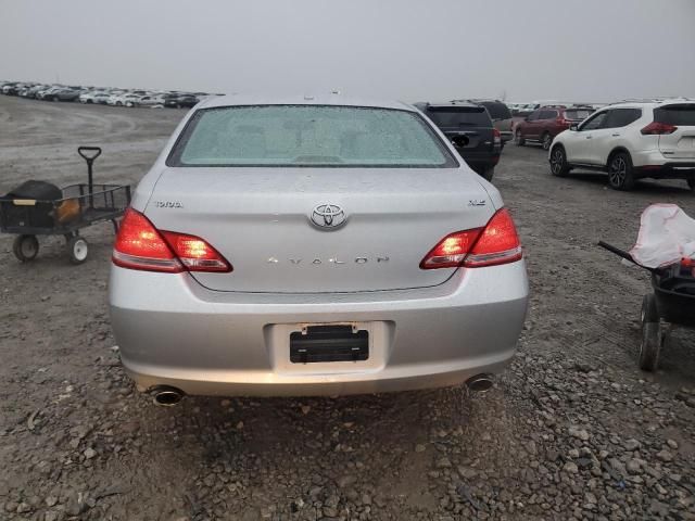 2010 Toyota Avalon XL