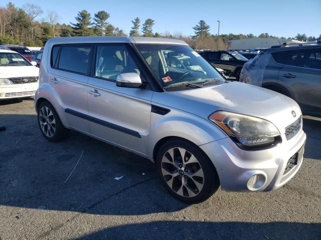 2013 KIA Soul +