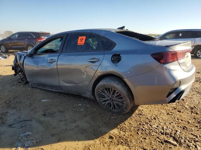 2022 KIA Forte GT Line