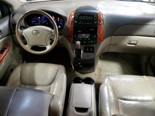 2008 Toyota Sienna XLE