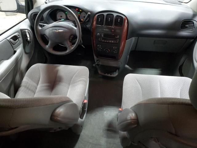 2006 Chrysler Town & Country