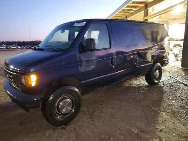 2005 Ford Econoline E350 Super Duty Van