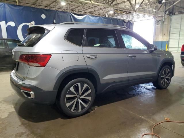 2022 Volkswagen Taos SE