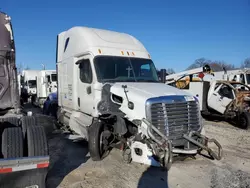 Salvage trucks for sale at Gastonia, NC auction: 2014 Freightliner Cascadia 125