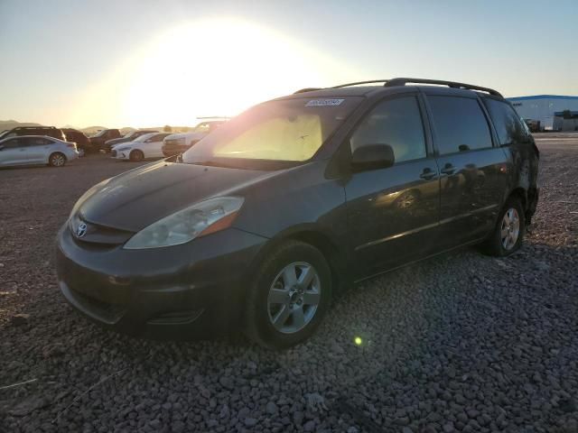 2006 Toyota Sienna CE