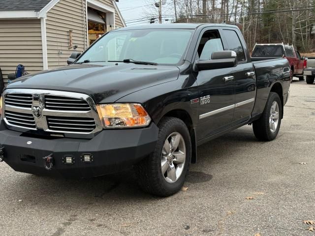 2015 Dodge RAM 1500 SLT