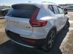 2025 Volvo XC40 Core