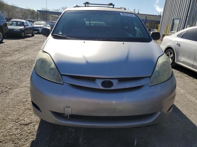 2006 Toyota Sienna CE