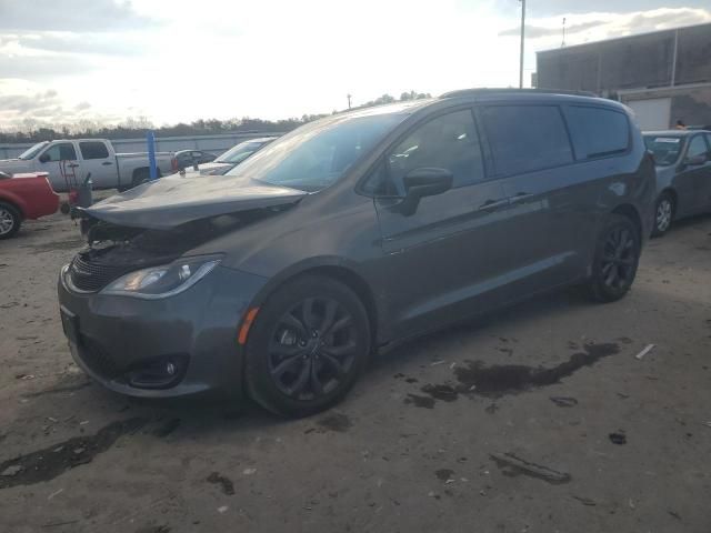 2018 Chrysler Pacifica Touring Plus