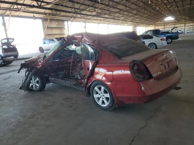 2004 Nissan Altima Base